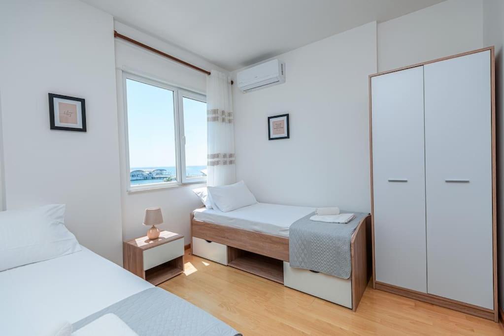 Grand View Apartment ドゥラス エクステリア 写真