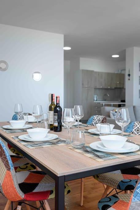 Grand View Apartment ドゥラス エクステリア 写真