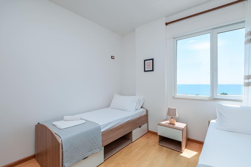 Grand View Apartment ドゥラス エクステリア 写真