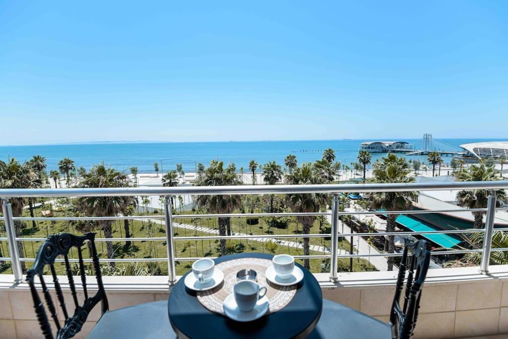 Grand View Apartment ドゥラス エクステリア 写真