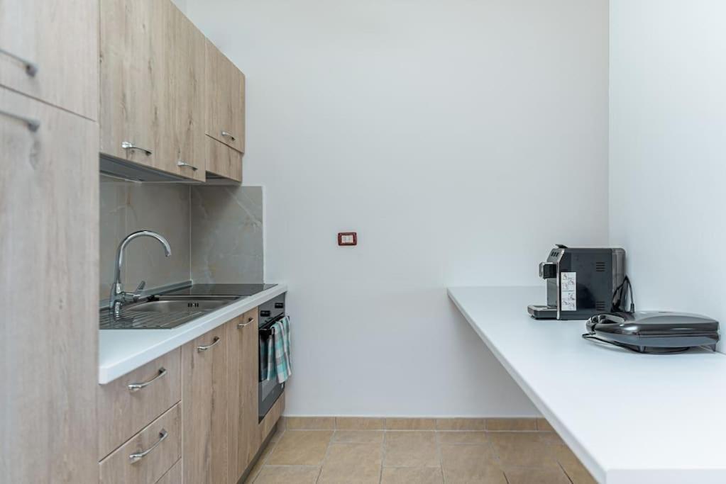 Grand View Apartment ドゥラス エクステリア 写真